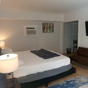 Superior Studio